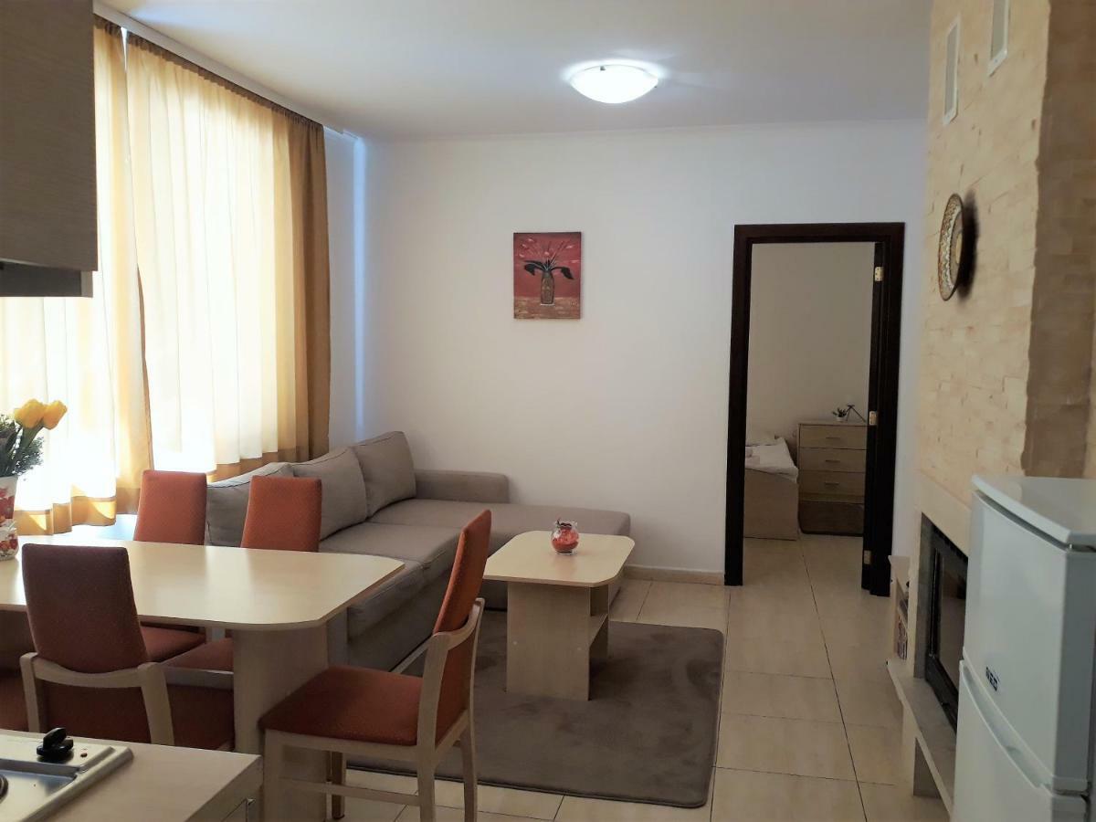 Apartment Snezhanka Pamporovo Ngoại thất bức ảnh